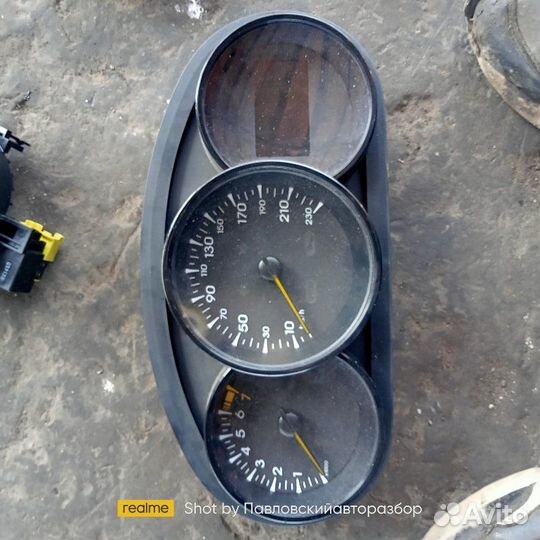 Щиток приборов Renault Fluence K4M838 2010