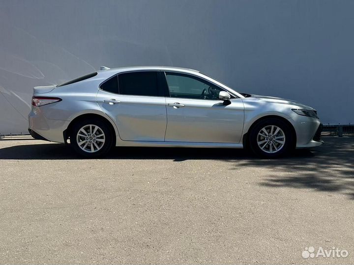 Toyota Camry 2.0 AT, 2018, 283 000 км