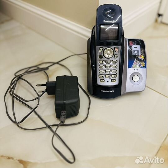 Стационарный телефон panasonic