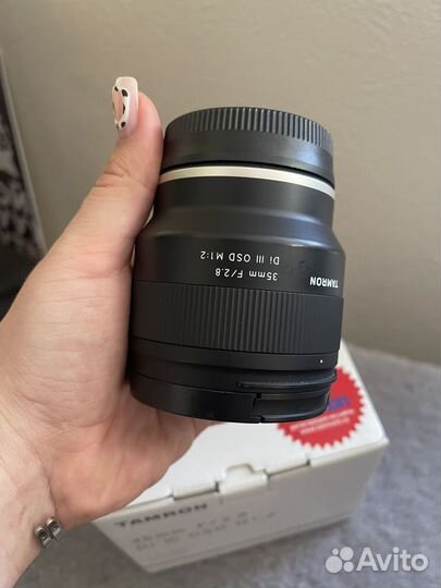 Tamron 35mm f/2.8 Di III OSD M1:2 Sony E