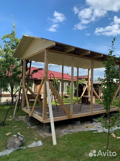 Бригада строителей