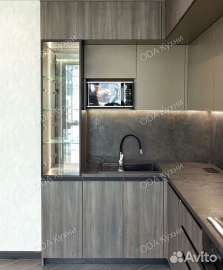 Элегантные кухни на заказ под ключ