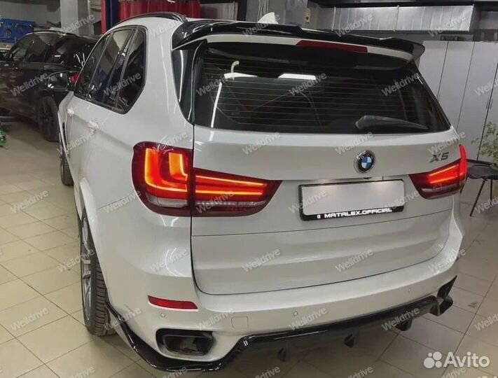 Губа задняя BMW X5 F15 в стиле G05 черная