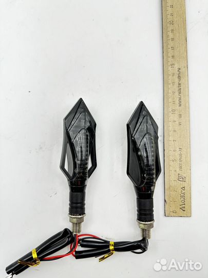 Поворотники на мотоцикл, скутер разные