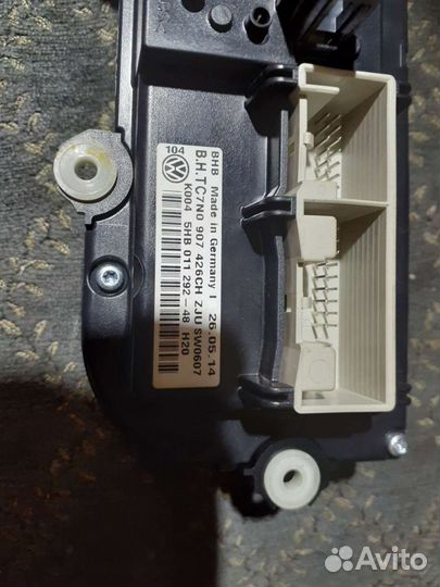 Volkswagen Caddy блок управления печкой