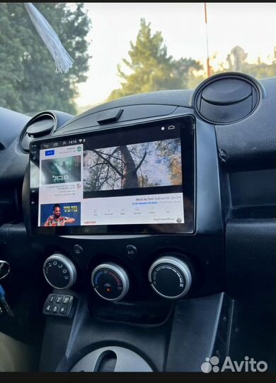 Магнитола Mazda 2 android