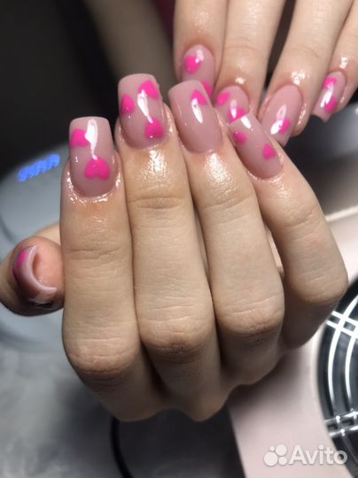 Наращивание ногтей