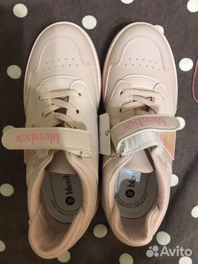 Кроссовки кеды