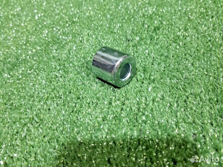 Втулка заднего колеса на мопед