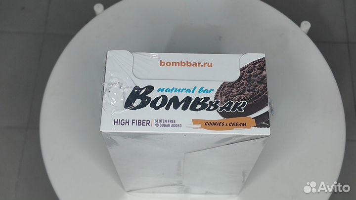 Протеиновый батончик Bombbar Bar Печенье с кремом