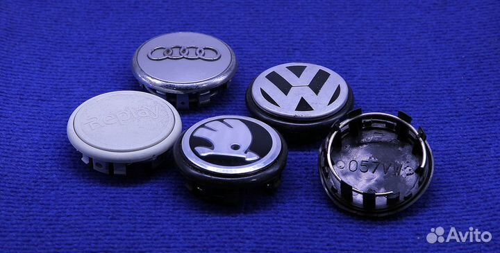 Комплект колпачков Replay с логотипом Audi