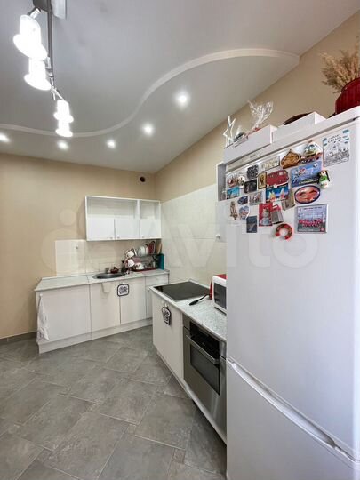 1-к. квартира, 42 м², 10/25 эт.