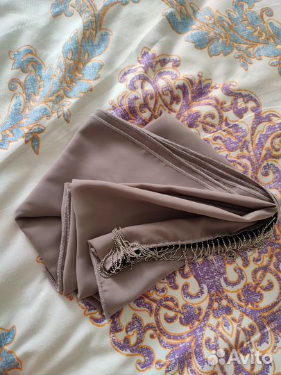 Палантин, хиджаб