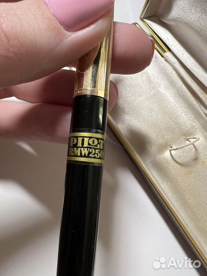 Перьевая ручка Pilot с золотым пером 14к