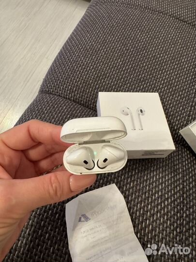 Беспроводные наушники Apple AirPods 2