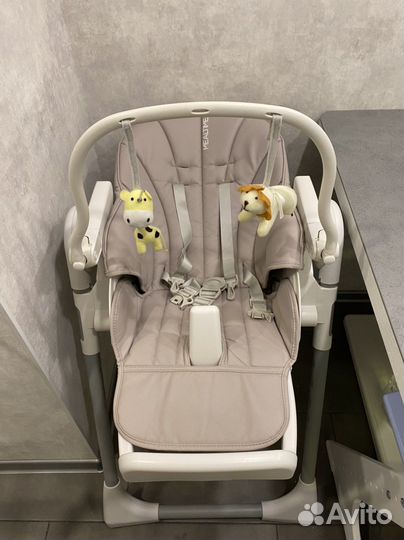 Детский стульчик для кормления