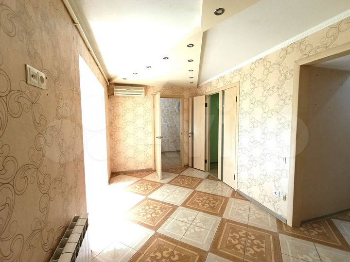 2-к. квартира, 44 м², 4/4 эт.