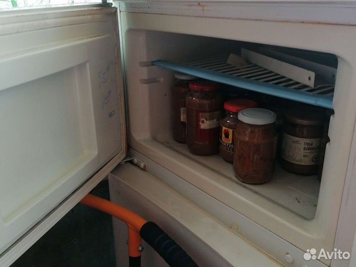 Холодильник бу на запчасти