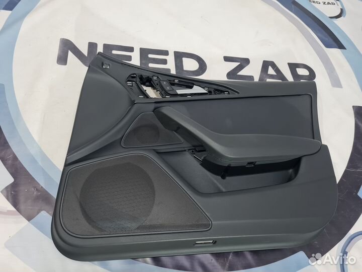 Обшивка двери передней правой Audi A6 C7