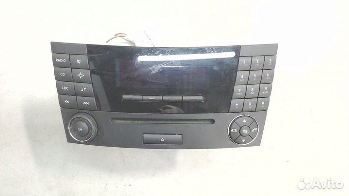 Магнитола Mercedes E W211, 2004