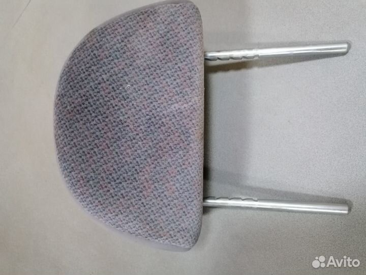 Подголовник задний Mazda 626 GF 1997-2002