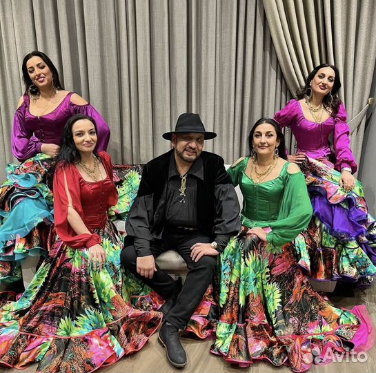 Цыганский ансамбль