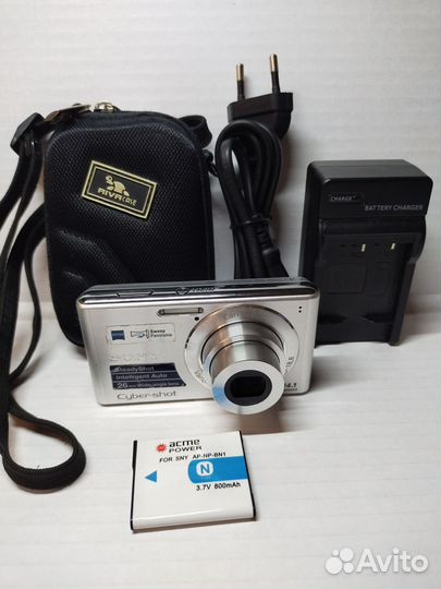 Sony Cyber-shot DSC-W530 Silver Vintage Cam