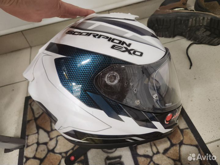 Шлем scorpion exo 1400