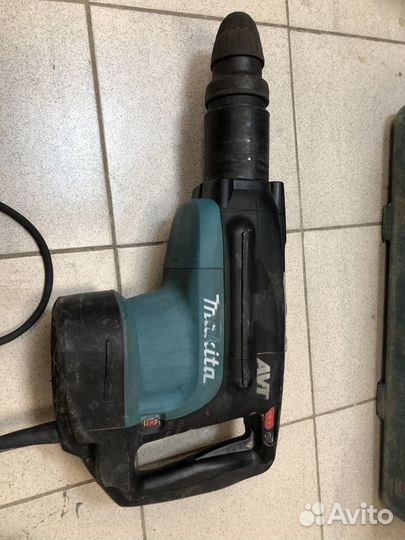 Перфоратор makita HR 5210c