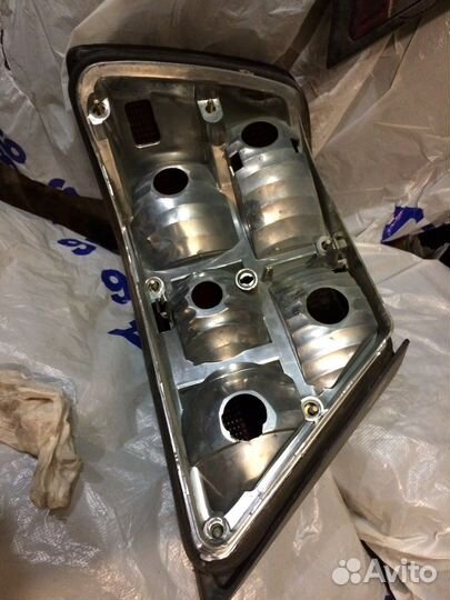 Один фонарь от Мercedes w124