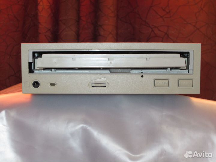 CD ROM drive