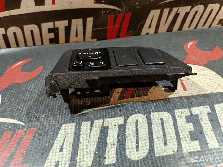 Блок управления зеркалами Toyota Wish XE10