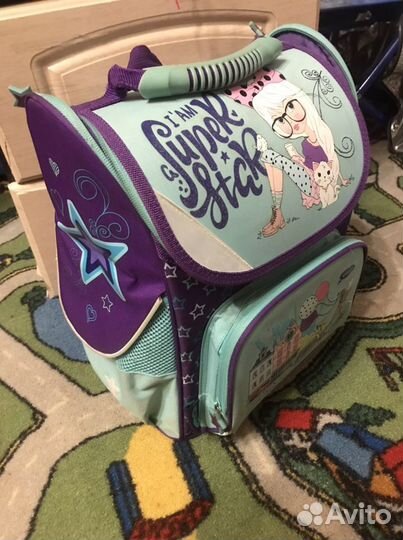 Школьный рюкзак