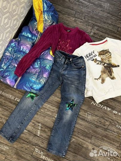 Вещи для девочки 128-134