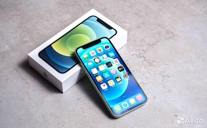 iPhone 12 - оригинал б/у