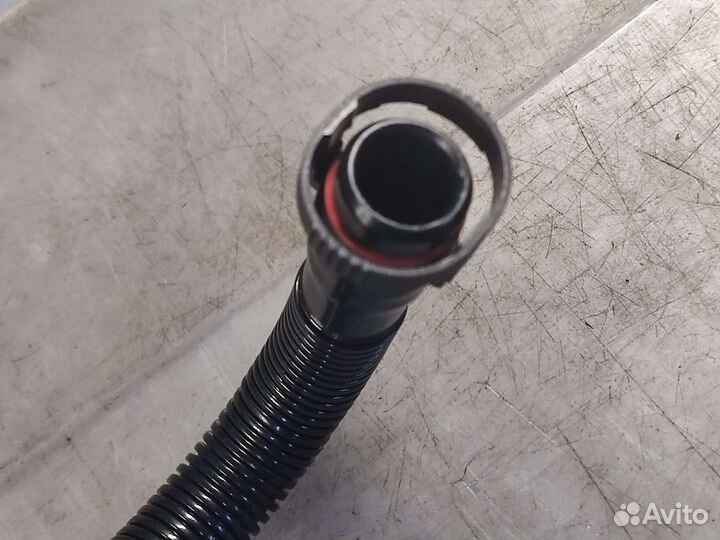 Трубка вентиляции квкг 4.8 Порш Каен 957