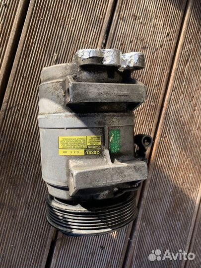 Компрессор кондиционера Volvo s60 30665340