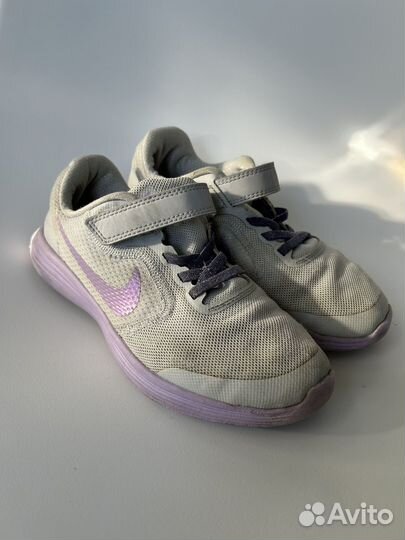 Кроссовки nike 34