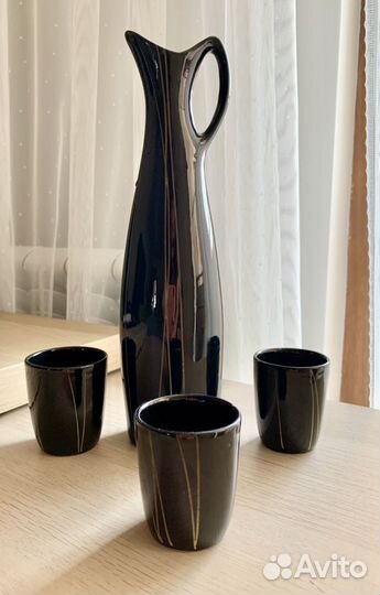 Кувшин и стопки Тбилиси