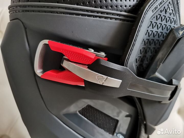 Мотоботы Leatt 5.5 FlexLock enduro Серо-черный