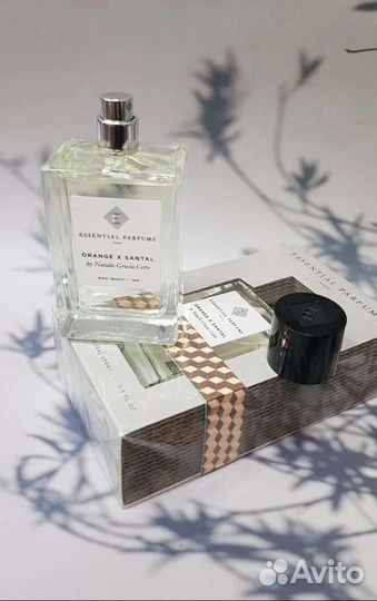 Essential parfums paris orange x santal