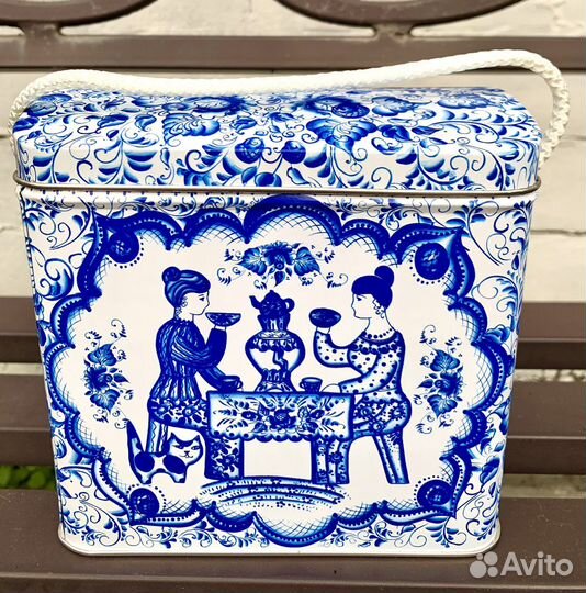 Набор Подарочная Упаковка Жестяной Ларец «Гжель»