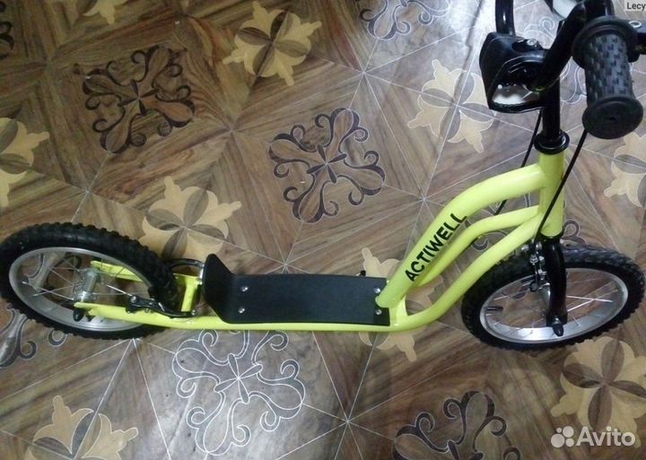 Самокат на надувных колесах