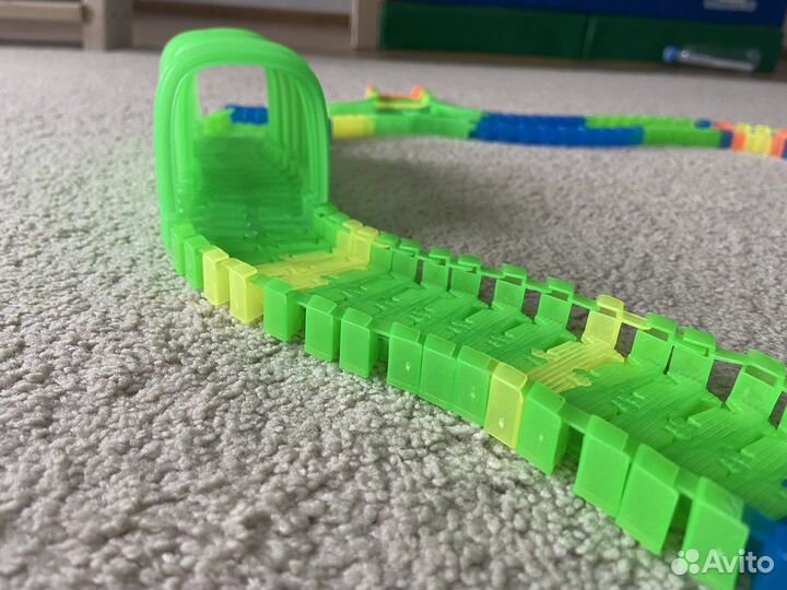 Гибкий трек светящийся