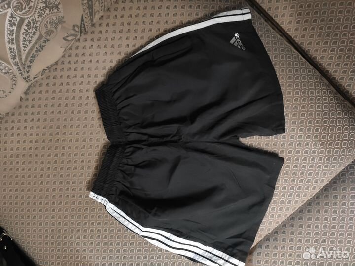 Шорты спортивные женские adidas