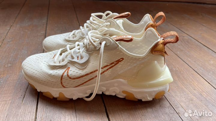 Nike Wmns React Vision 7.5us