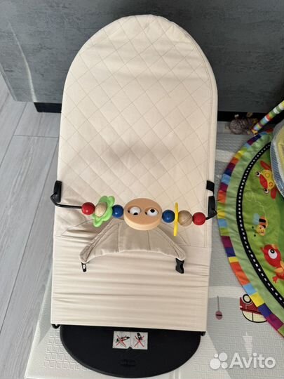 Шезлонг детский