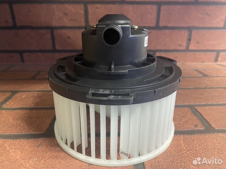 Мотор отопителя салона mazda 3 03/mazda 5 05