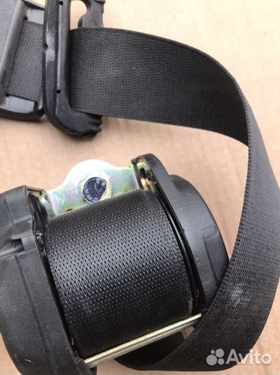 Задние ремни безопасности Мерседес W124 купе(846)