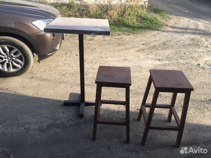 Продам барные столы стулья